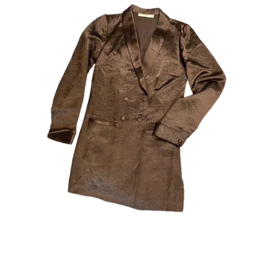 GESTUZ‎ Metallic Double Breasted Blazer Dress Taupe Satin Shiny